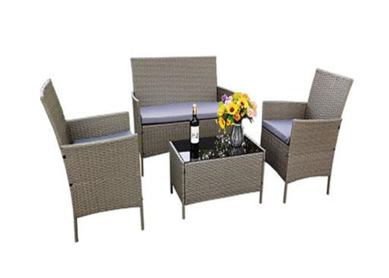 OEM ODM 4-częściowy zestaw mebli ogrodowych z rattanu, wiklinowy stół i krzesła patio