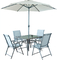 Pełny stalowy stół do jadalni i krzesła na zewnątrz z parasolem słonecznym
